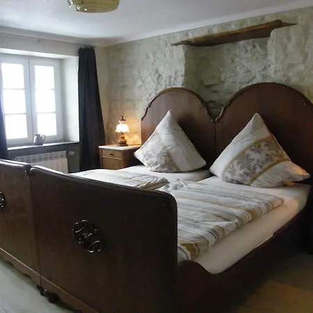 Historische Bauernstube Appartement Rockeskyll