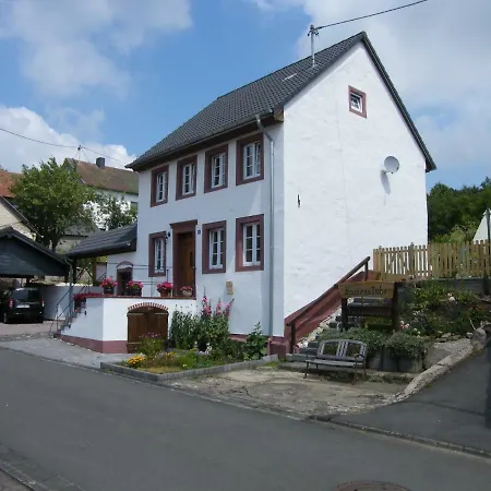 Appartement Historische Bauernstube Rockeskyll